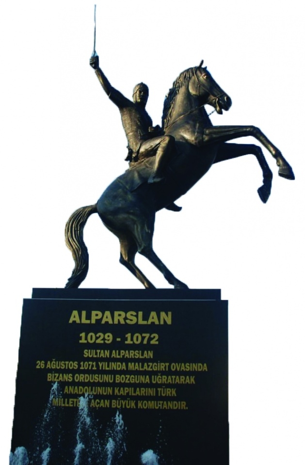 Sultan Alparslan’ın 10 Asırlık 10 Liderlik Sırrı 6