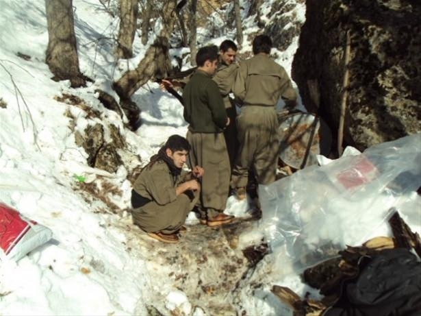 İşte PKK'nın Kuraniş Vadisi'nde ki Tünelleri 18