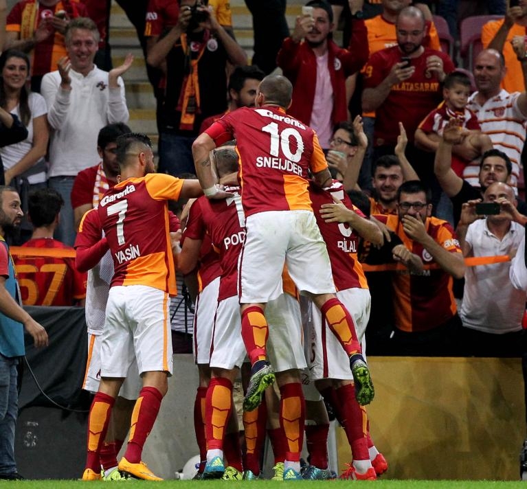 Galatasaray'dan Bu Sezon Bir İlk! 22