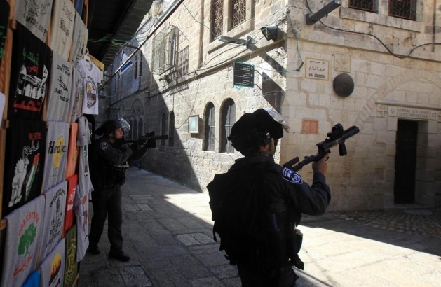 İsrail İşgal Güçleri Filistinlilere Saldırdı 5