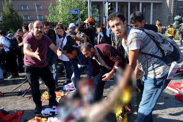 Ankara'daki Patlamadan Kan Donduran Görüntüler! 110