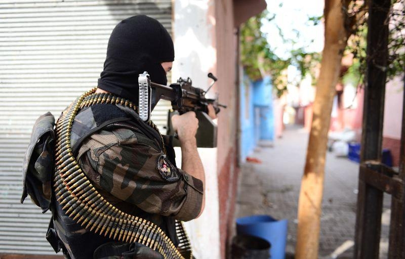 Diyarbakır'da Terör Örgütüne Operasyon 5