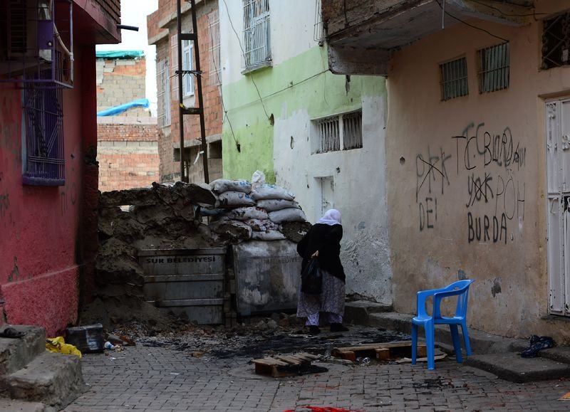 Diyarbakır'da Terör Örgütüne Operasyon 50