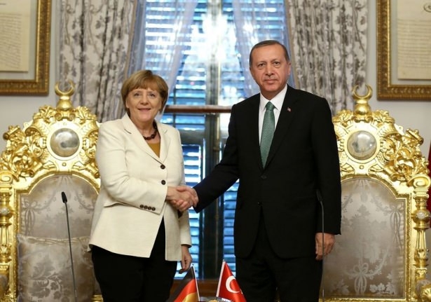 Cumhurbaşkanı Erdoğan İle Merkel Görüştü 1