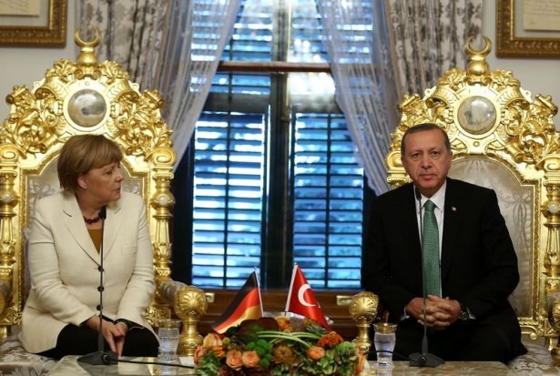Cumhurbaşkanı Erdoğan İle Merkel Görüştü 3
