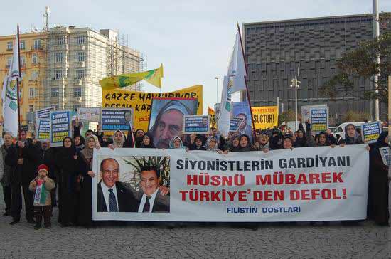 MUBAREK ISTANBUL'DA PROTESTO EDILDI 7