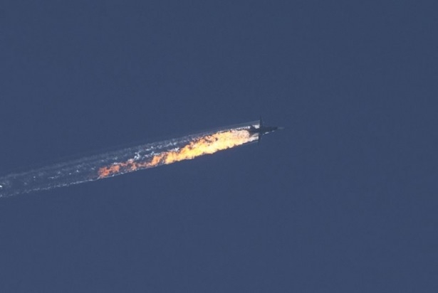 Suriye Sınırında Uçak Düştü! 1