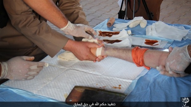 IŞİD'in Kan Donduran İnfazları! 176