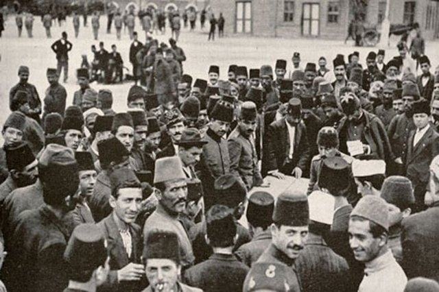 1900'lü Yılların Görmediğiniz İstanbul'u 76