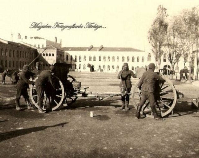 1900'lü Yılların Görmediğiniz İstanbul'u 83