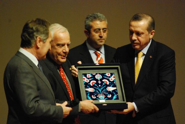 Ara Güler'in Objektifinden Erdoğan 20