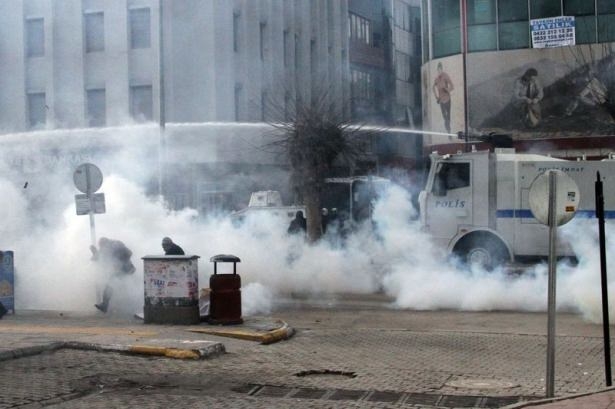 HDP'li Grup Van'ı Birbirine Kattı! 11