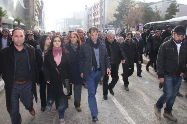 HDP'li Grup Van'ı Birbirine Kattı! 6