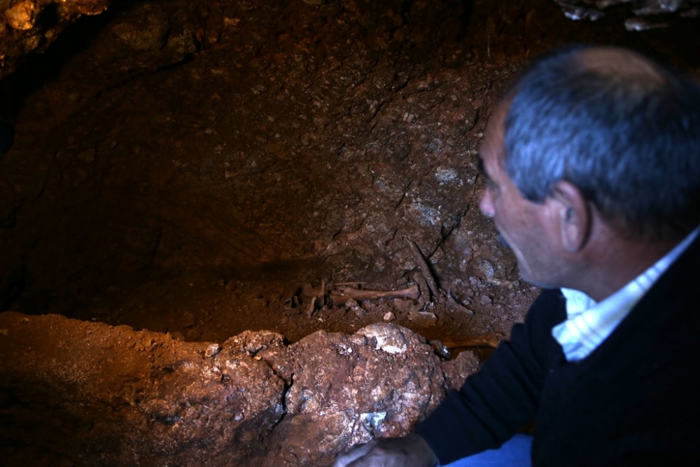 Diyarbakır'daki Mağarada Kafatası Ve Kemik Bulundu 8