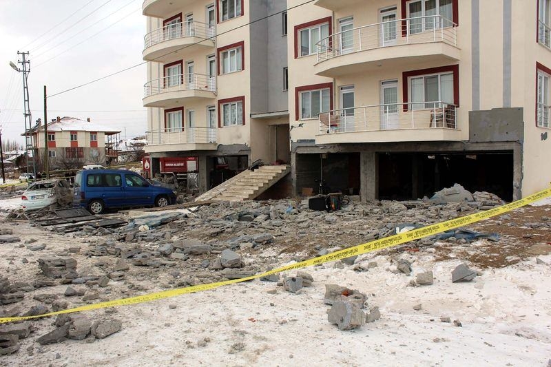 Sivas'ta Patlama! 1 Ölü 2 Yaralı 21