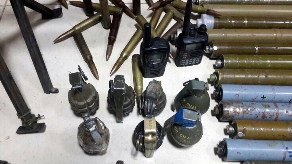 PKK'ya Giden Silahlar Yakalandı! 8