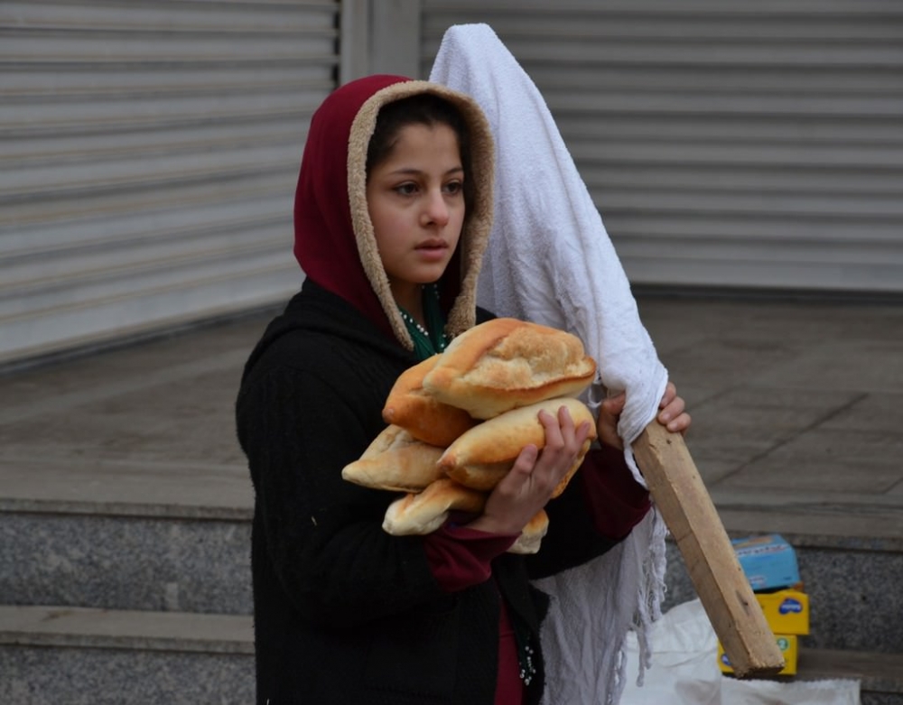 Silopi'de Polisten Vatandaşa Gıda Yardımı 1
