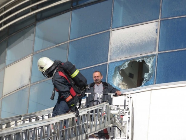 Maltepe'de Otel İnşaatında Yangın 6