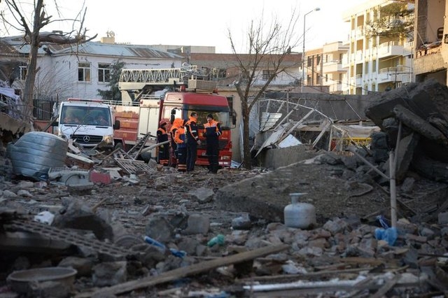Terör Diyarbakır Çınar'ı Vurdu! 19