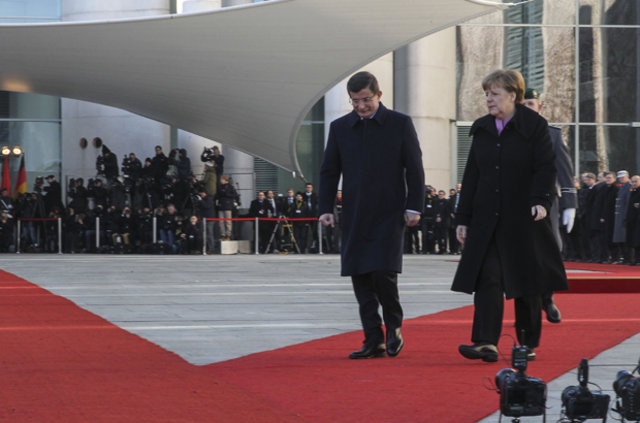 Başbakan Davutoğlu Merkel ile Buluştu 2