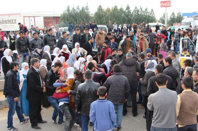 Mardin'de Tırın Çarptığı Lise Öğrencisi Öldü 15