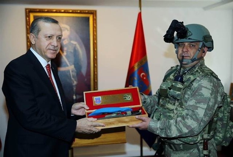 Erdoğan'dan Askere Ziyaret 2