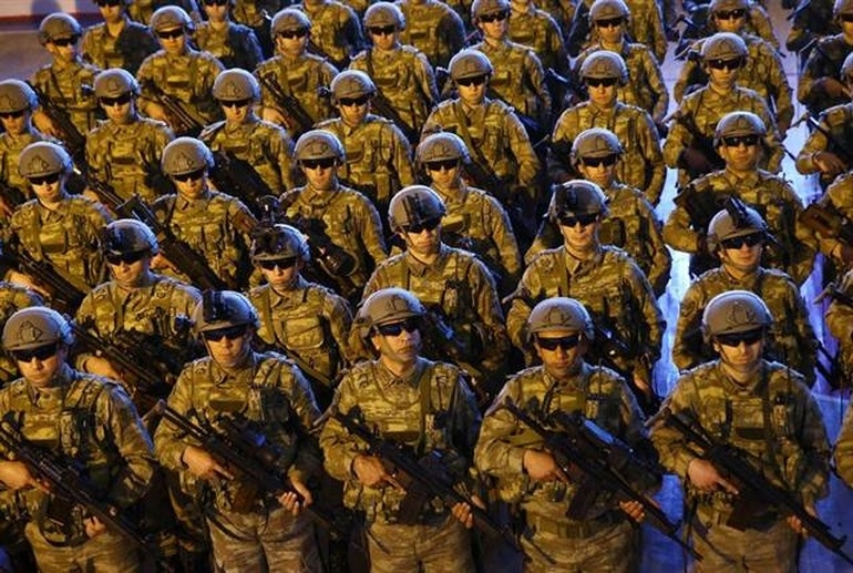 Erdoğan'dan Askere Ziyaret 4