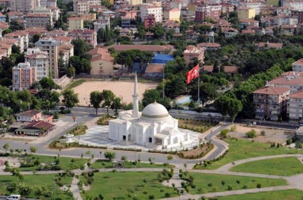 İstanbul'da bulunan ne sıradışı camiler 14