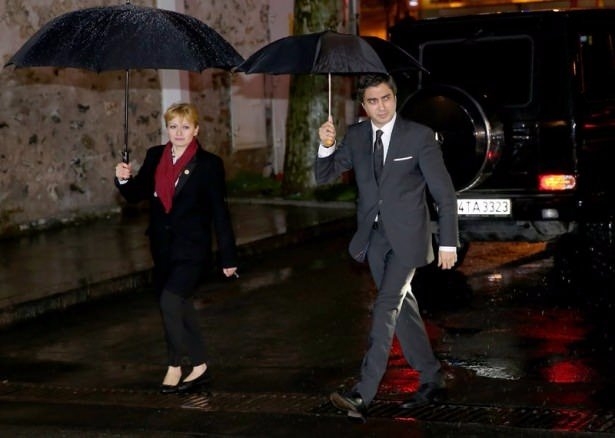 Davutoğlu'nun 'Dost Meclisi Yemeği' 39