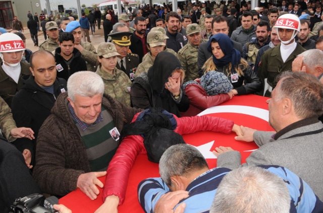 Jandarma Yüzbaşı Halil Özdemir'e son veda 15