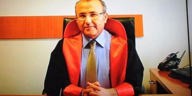 Şehit Savcı Mehmet Selim Kiraz için adliyede tören 6