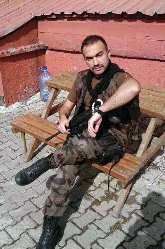 Diyarbakır'da şehit olan polisler! 5