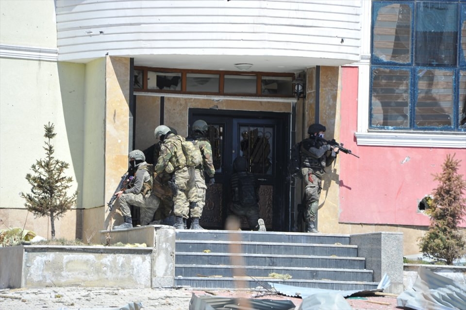 Yüksekova'da terör operasyonları 31