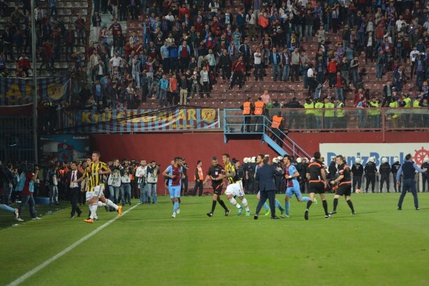 Trabzon'da olaylı maç! 19