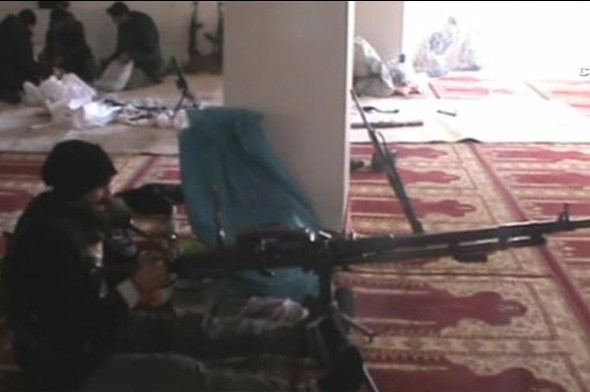 PKK'lılar cami içinde bomba hazırladı! 3