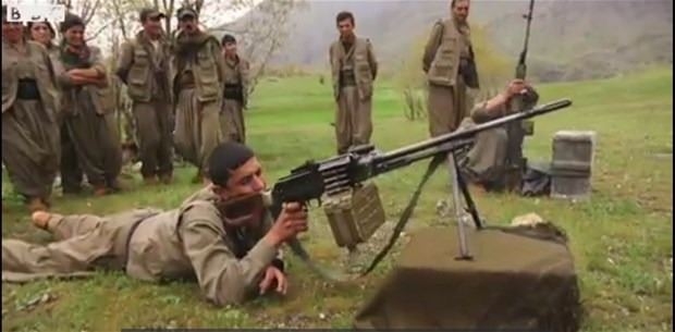 PKK'lı teröristlerin Kandil'deki görüntüleri 23