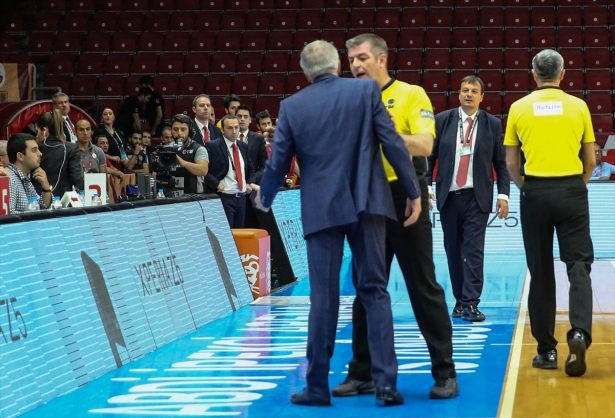 Obradovic ve Ataman maç sonunda tartıştı 11