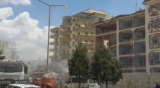 Mardin'deki saldırıdan ilk görüntüler 6