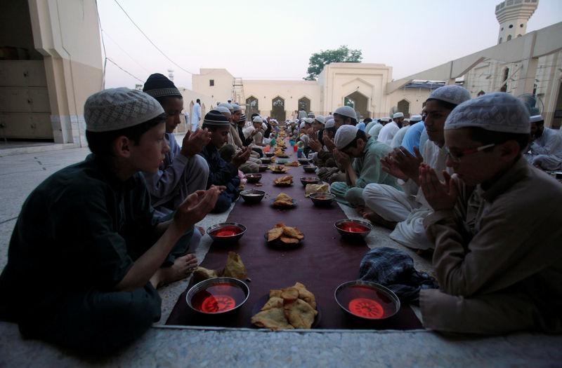 Dünyada Ramazan coşkusu 34