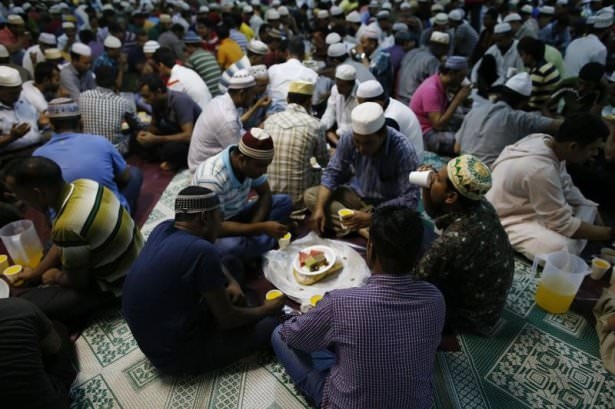 Dünyada Ramazan coşkusu 76