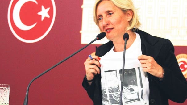 PKK gazetesi Özgür Gündem'e desteğe giden sözde aydınlar 17