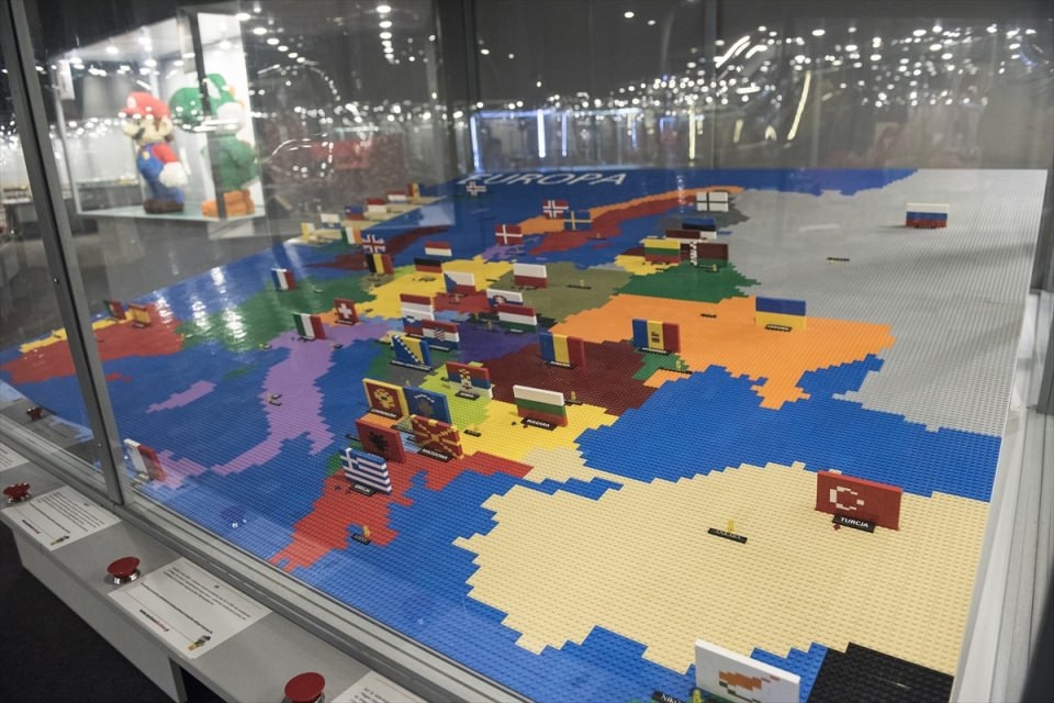 Dünya'nın en büyük lego sergisi 13