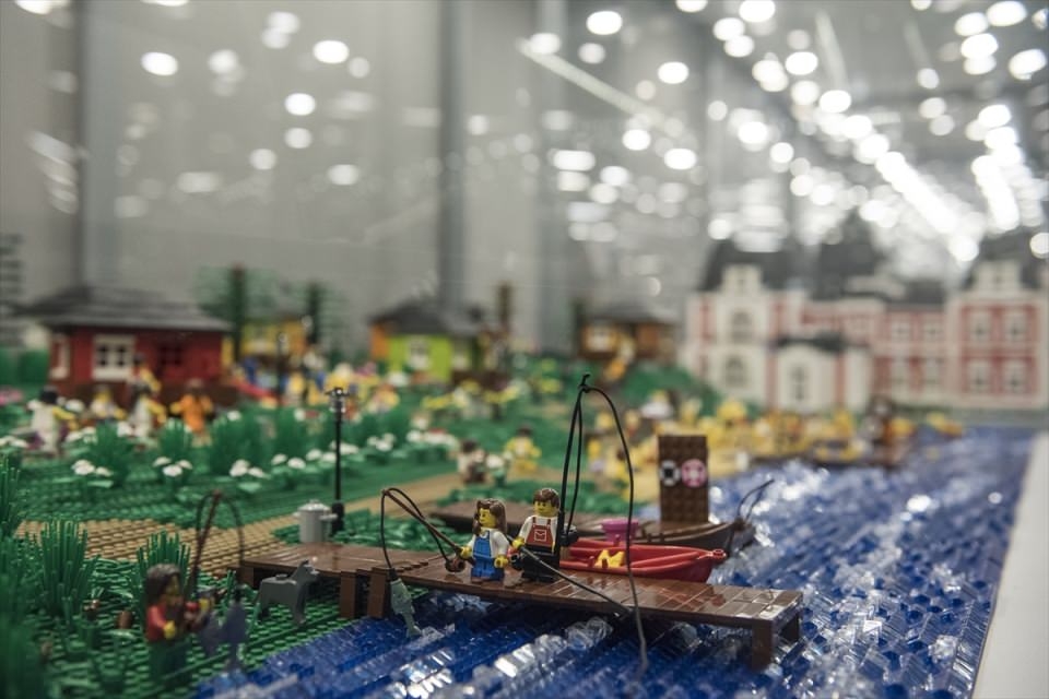 Dünya'nın en büyük lego sergisi 15