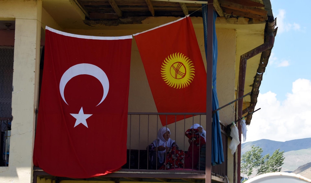 Doğu'da PKK'nın girmeye cesaret edemediği tek köy! 8