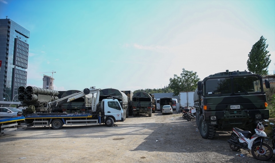 Tankların ezdiği araçlar Ankara Emniyet Müdürlüğün'de tutuluyor 12