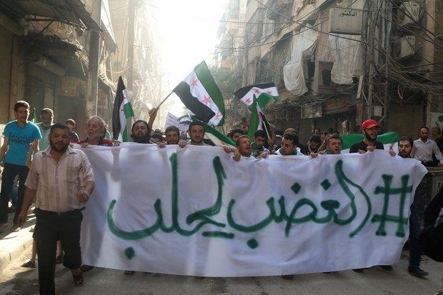 Suriyeli muhalifler Halep kuşatmasını kırmak için saldırıyor 9