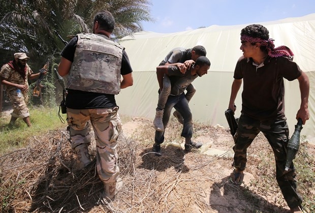 ABD IŞİD'in Libya'daki mevzilerini bombalandı 5