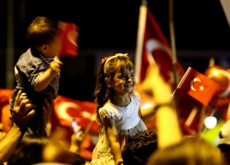 Cumhurbaşkanı Erdoğan demokrasi nobetinde 22