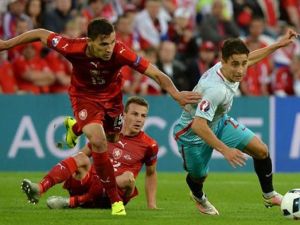 Emre Mor'un kıyafeti sosyal medyayı salladı