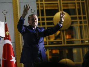 Beştepe'de halk Erdoğan'la buluştu